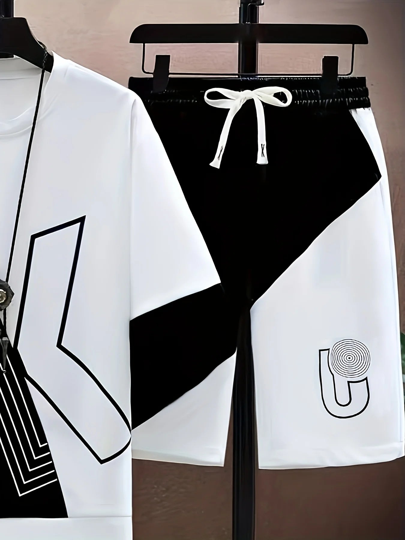 T-shirt à manches courtes avec pantalon cours