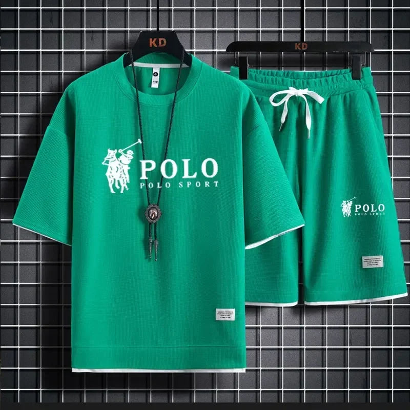 Men's two-piece short sleeved T-shirt and sports short