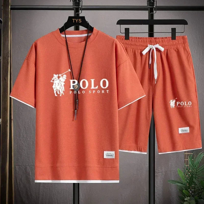 Men's two-piece short sleeved T-shirt and sports short