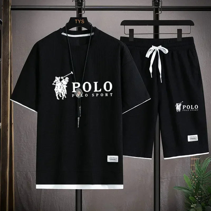 Men's two-piece short sleeved T-shirt and sports short